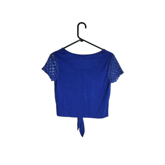 Cato Brand Front Tie Blouse Blue Size Small - Picture 2 of 4